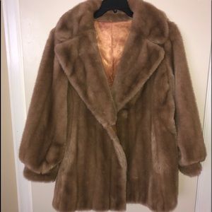 Grandella ll Size SM faux fur jacket.